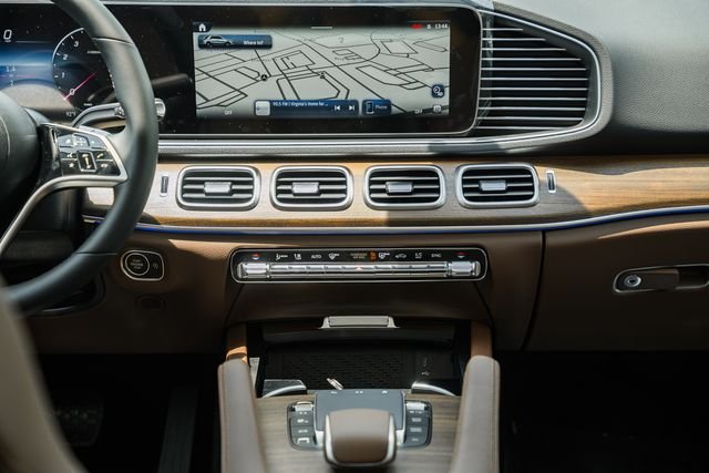 New 2026 Polar White Mercedes-Benz GLE 350 image 21