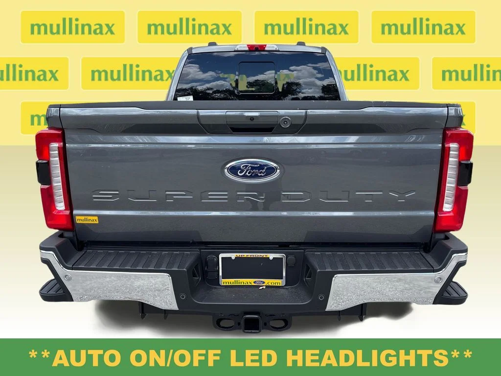 New 2026 Gray Ford Lariat image 8
