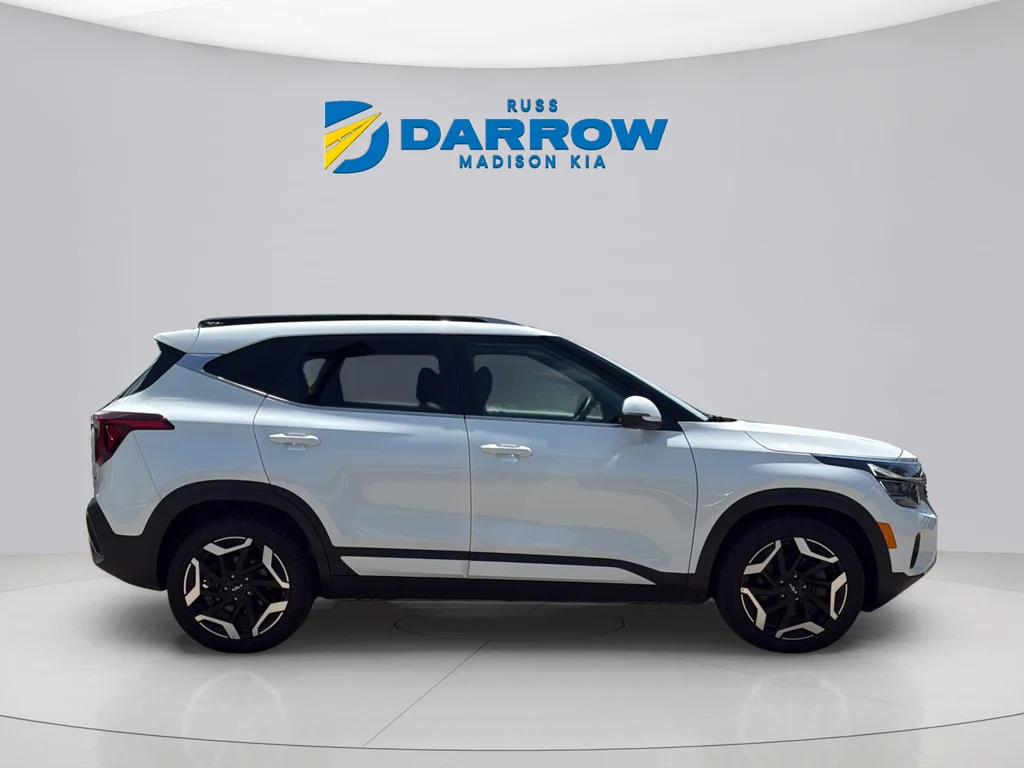 Certified Used 2024 Snow White Pearl Kia SX image 6