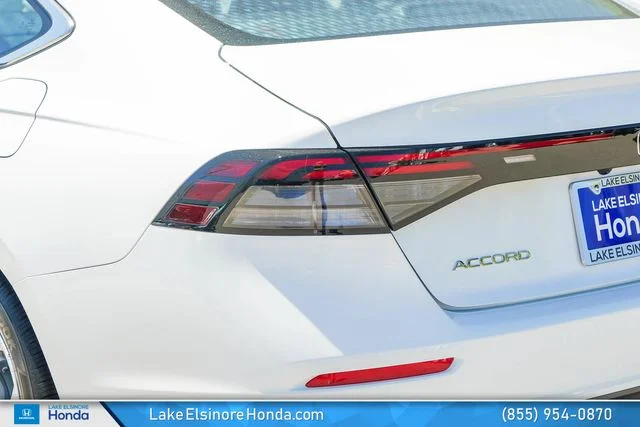 New 2026 Platinum White Pearl Honda LX image 10