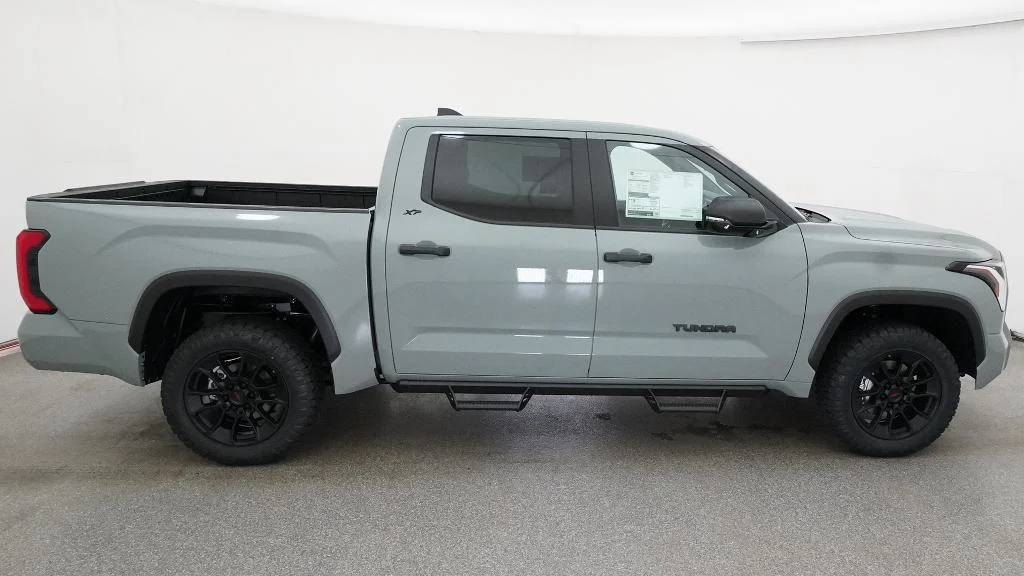 New 2026 Lunar Rock Toyota SR5 image 14
