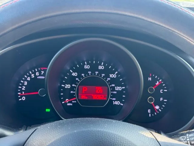 Used 2016 Gray Kia Plus image 22