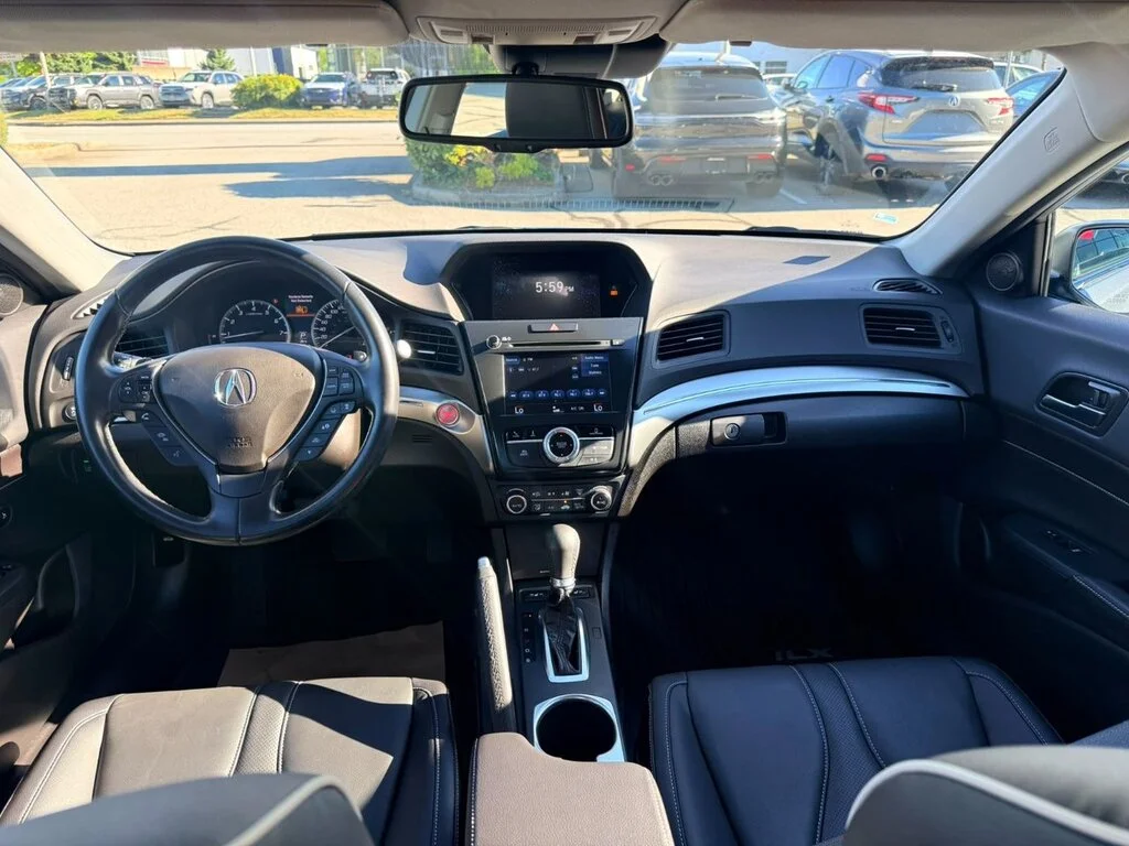 Used 2019 Modern Steel Metallic Acura Premium Dilawri Certified   Local BC   Clean Title image 9