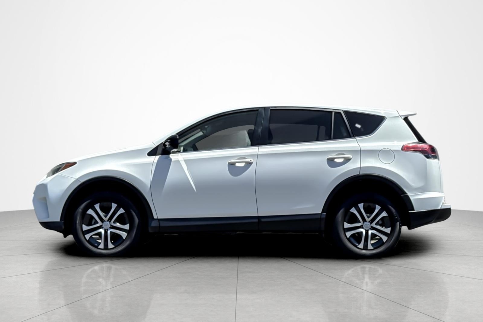 Used 2017 Super White Toyota LE image 2