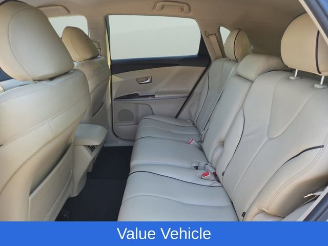 Used 2010 Blizzard Pearl Toyota Base image 27