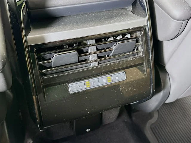 Certified Used 2023 Santorini Black Metallic Land Rover SE Dynamic image 27