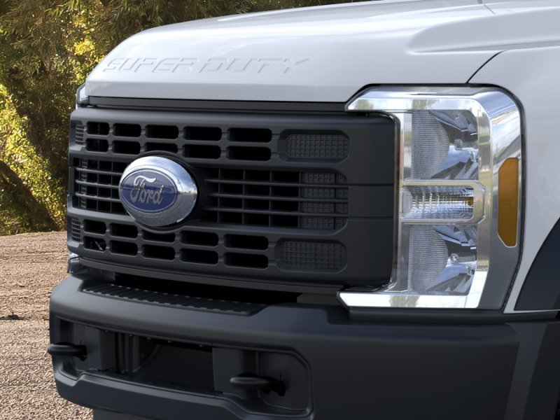 New 2026 Oxford White Ford F-600® XL image 17