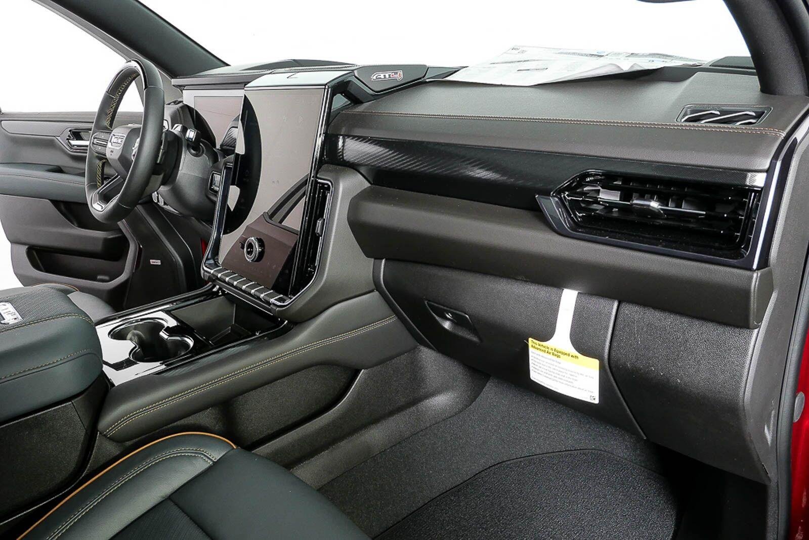 2026 GMC Yukon AT4 - Photo 25