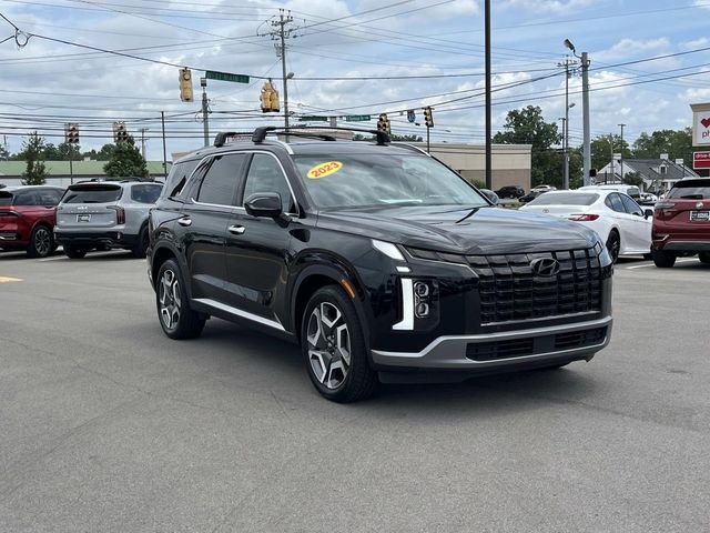 Certified Used 2023 Black Hyundai SEL image 3