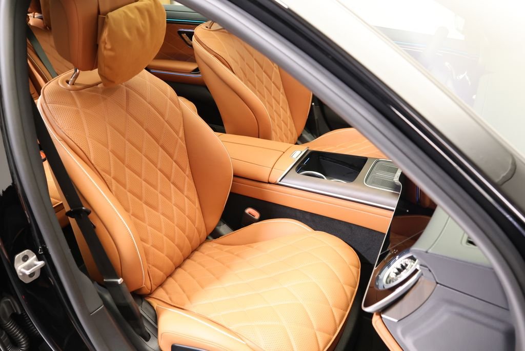 New 2027 Black Mercedes-Benz S 580 image 48