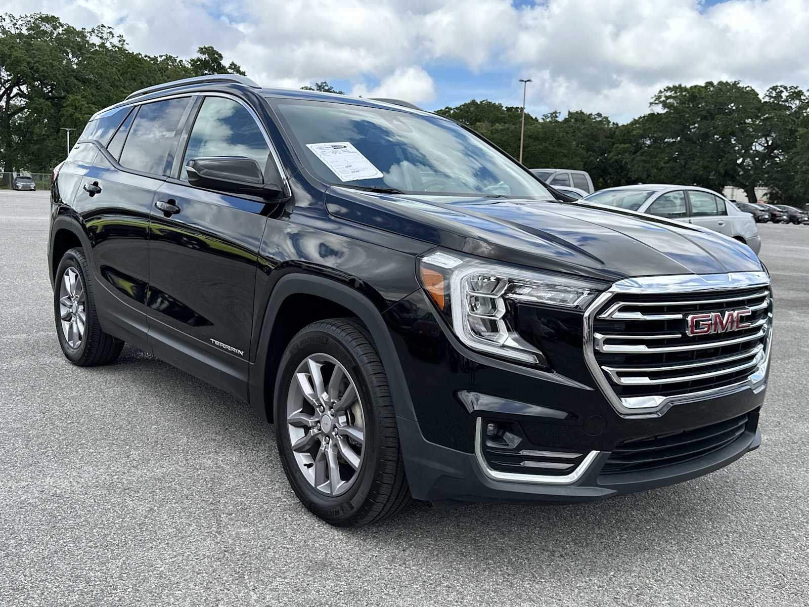 2024 GMC Terrain SLT AWD's photo