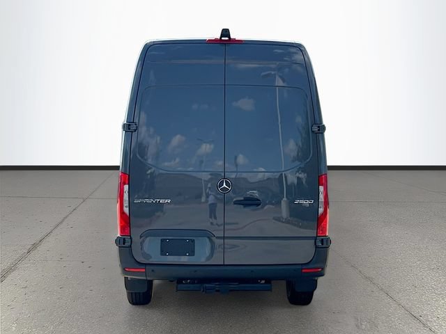 New 2026 Graphite Gray Mercedes-Benz Cargo 170 WB image 6