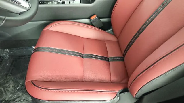 2025 Mazda CX-50 Premium Plus - Photo 13