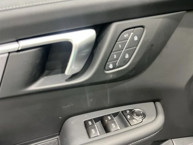 2026 Buick Enclave Sport Touring - Photo 22