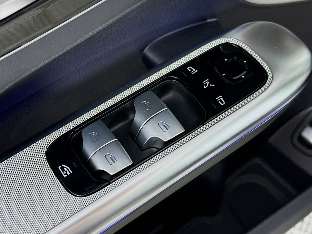 New 2026 Obsidian Black Metallic Mercedes-Benz AMG® GLC 43 4MATIC® SUV image 46