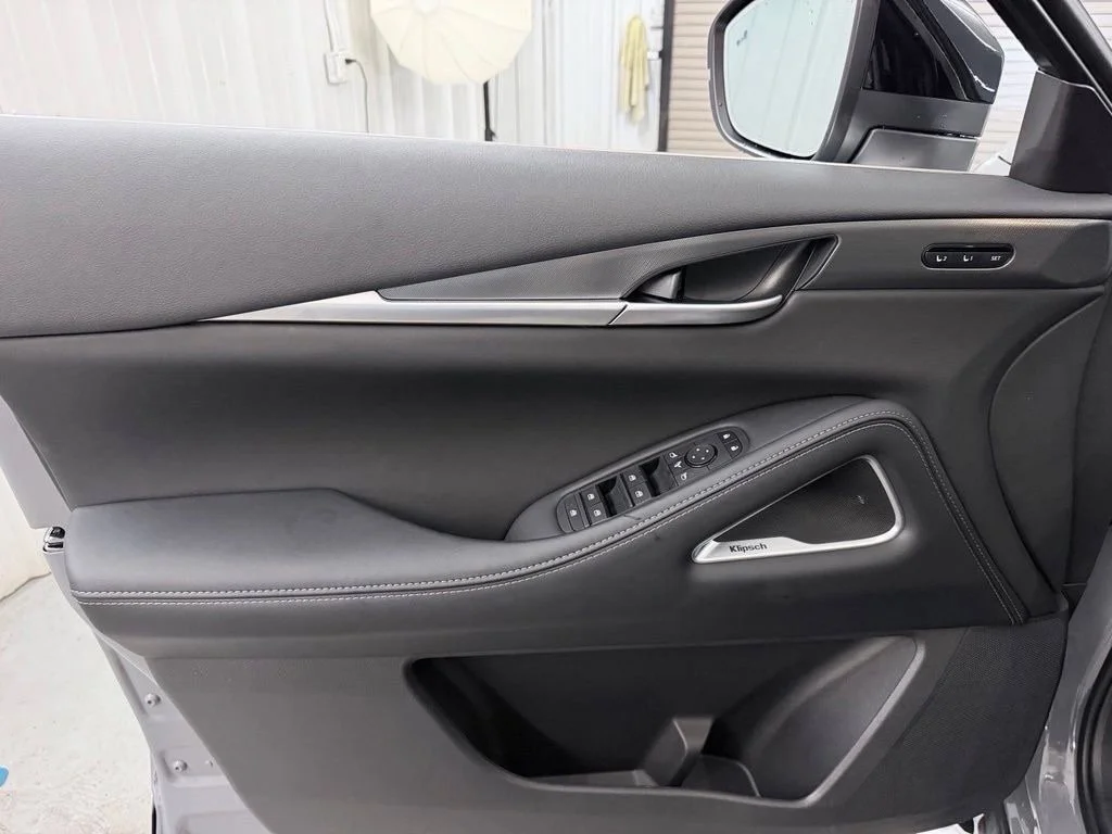 2027 INFINITI QX60 LUXE - Photo 10