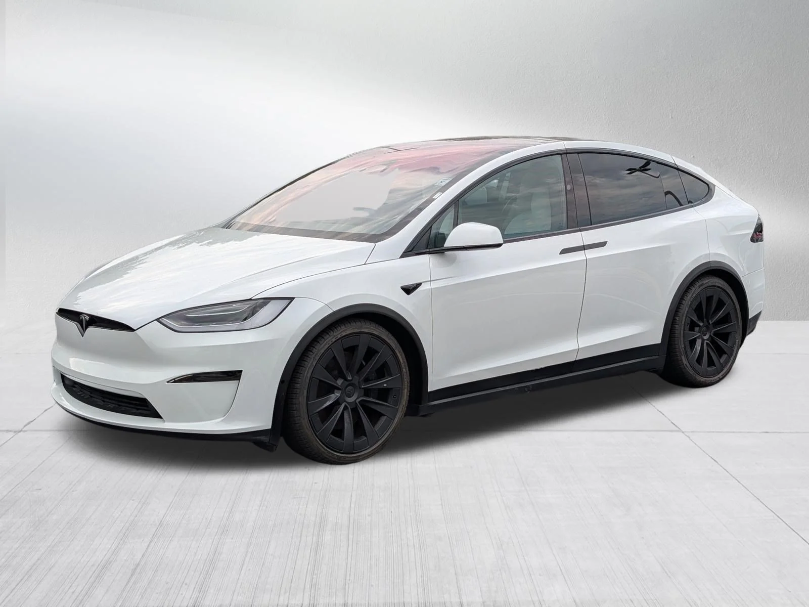 Used 2023 Pearl White Multi-Coat Tesla Standard Range image 3