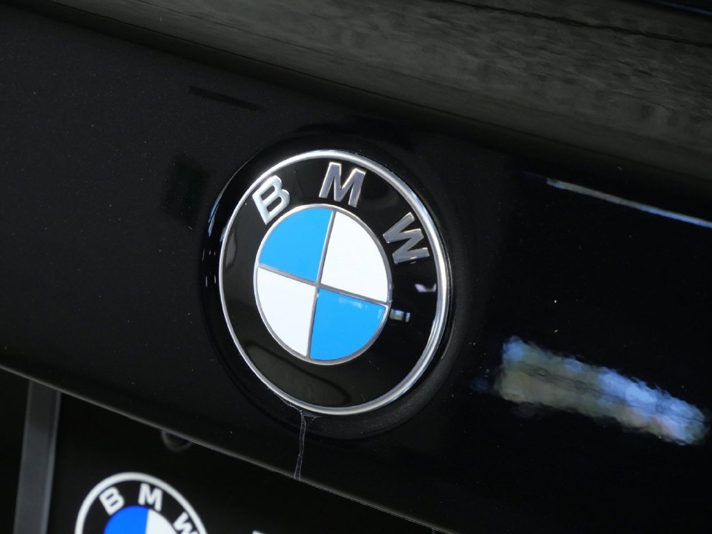 New 2027 Black Sapphire Metallic BMW M240i xDrive image 11