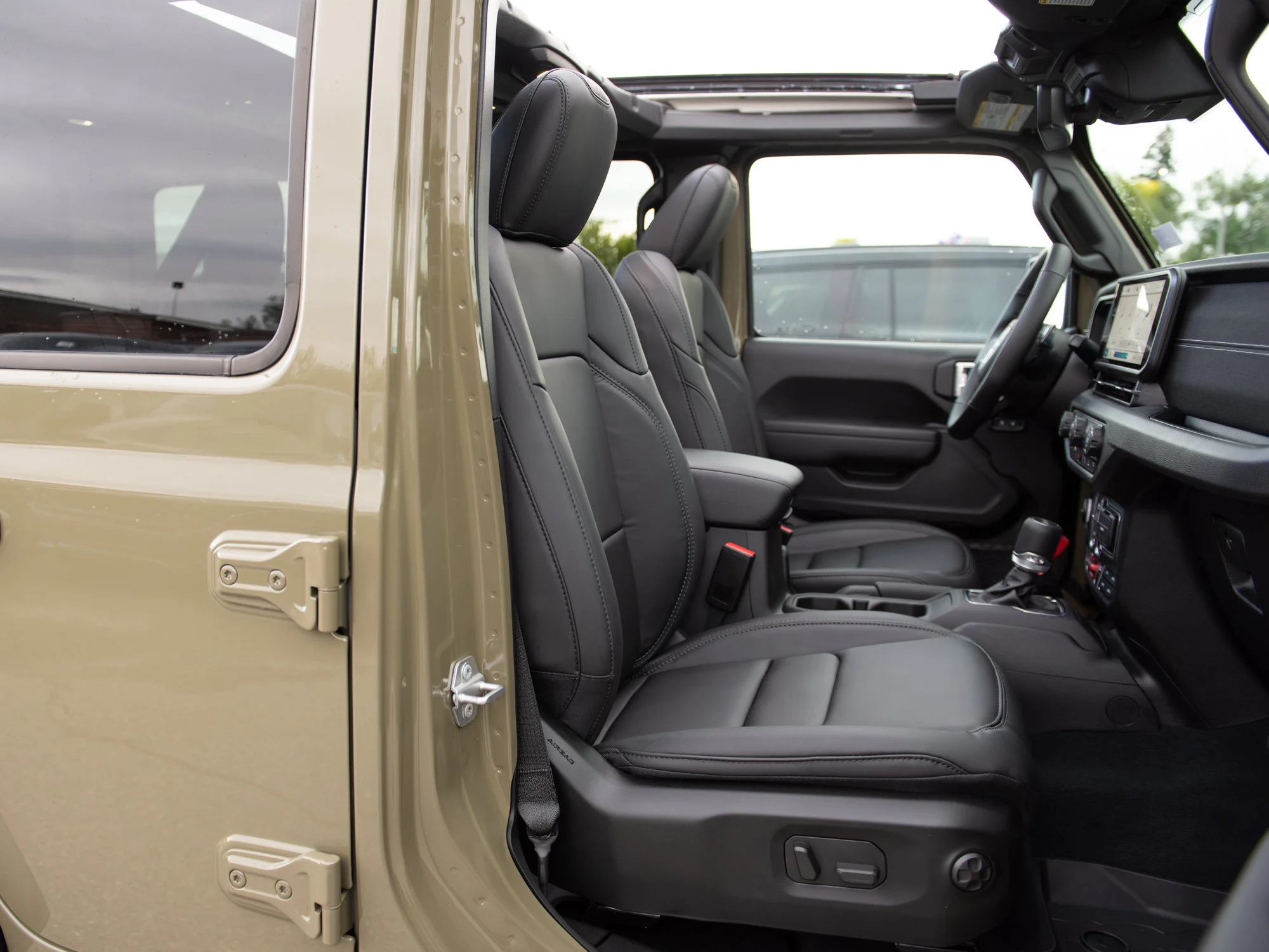 New 2026 41 Jeep Willys 392* 4 Door 4x4, 470 HORSEPOWER, Sky One-Touch Power Top image 38