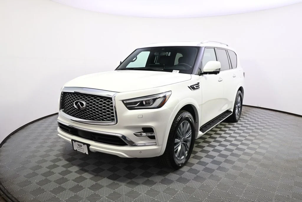 2024 INFINITI QX80 LUXE 7-Passenger's photo