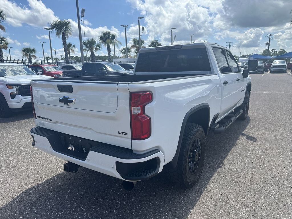Used 2022 Summit White Chevrolet LTZ image 16