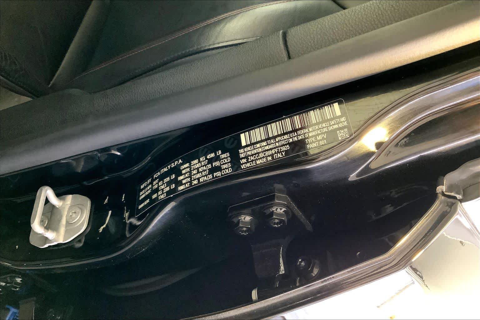 Used 2017 Black Jeep Trailhawk image 34