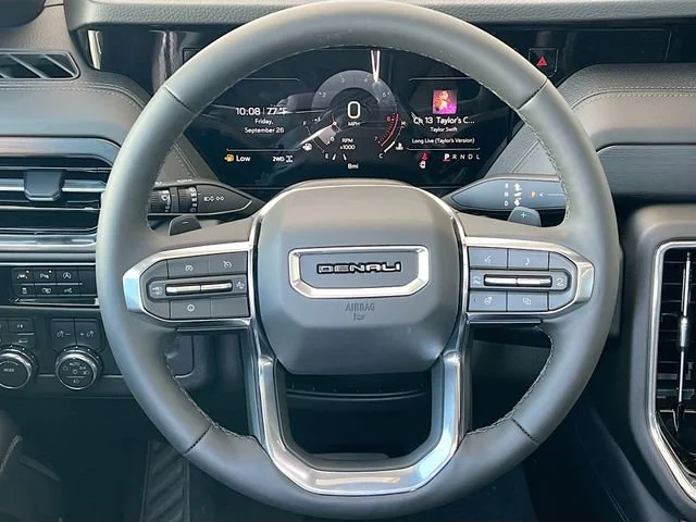 2026 GMC Yukon XL Denali - Photo 7