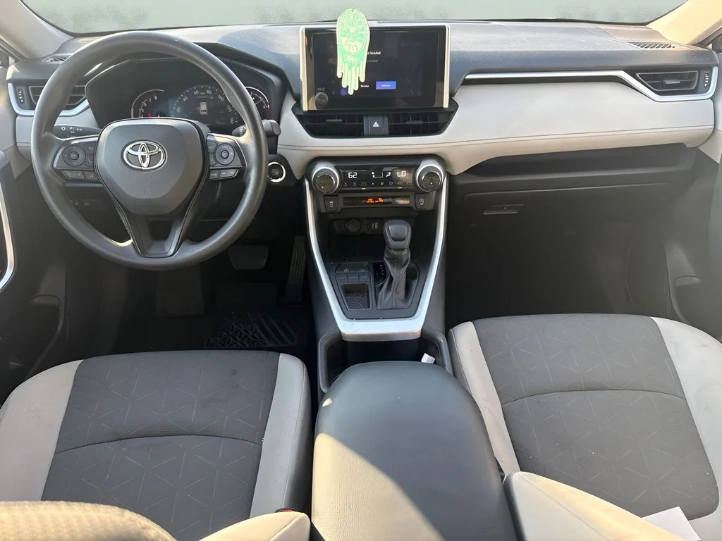 Used 2023 Silver Toyota XLE image 10