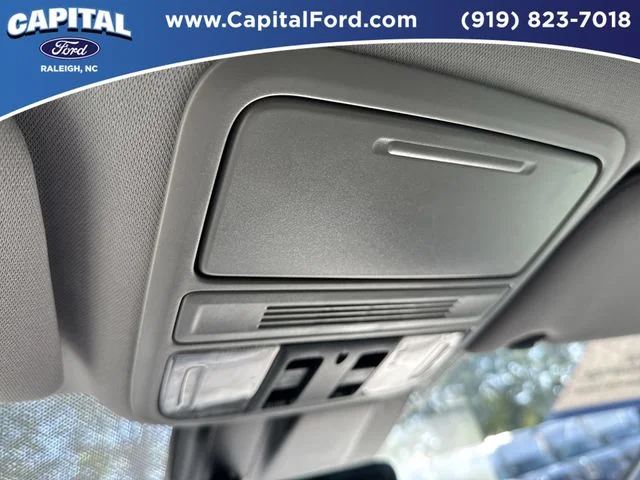 Used 2020  Honda EX-L image 32