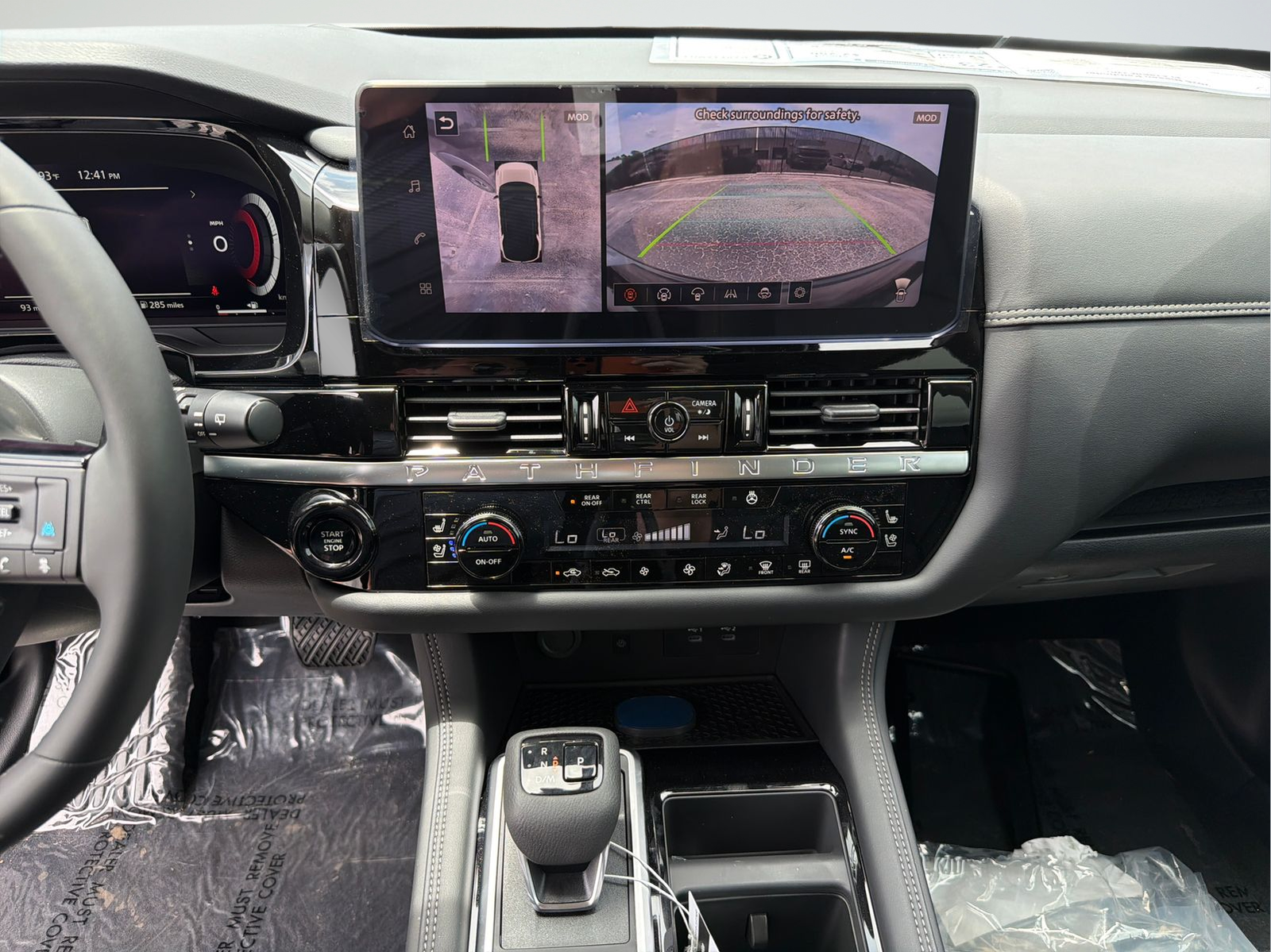 New 2026 Black Nissan Platinum image 19