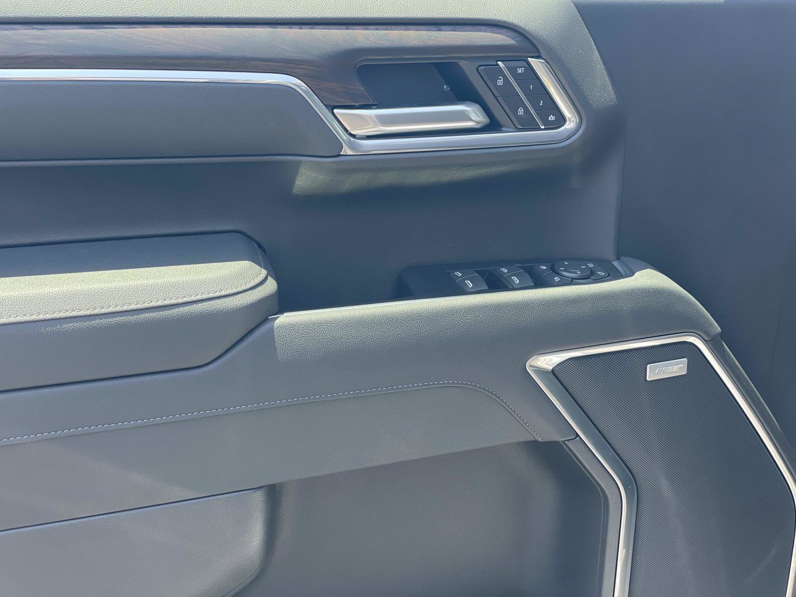 2026 GMC Sierra 1500 SLT - Photo 20