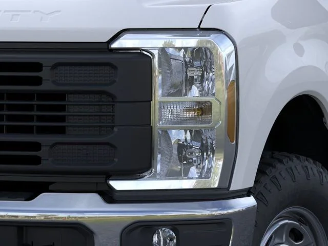 New 2026 Oxford White Ford F-250® XL image 18