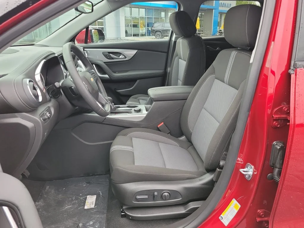 New 2026 Radiant Red Tintcoat Chevrolet 2LT image 6