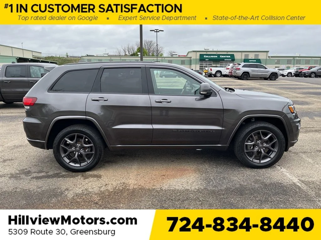 Certified Used 2021 Granite Crystal Metallic Clearcoat Jeep 80th Anniversary Edition image 8