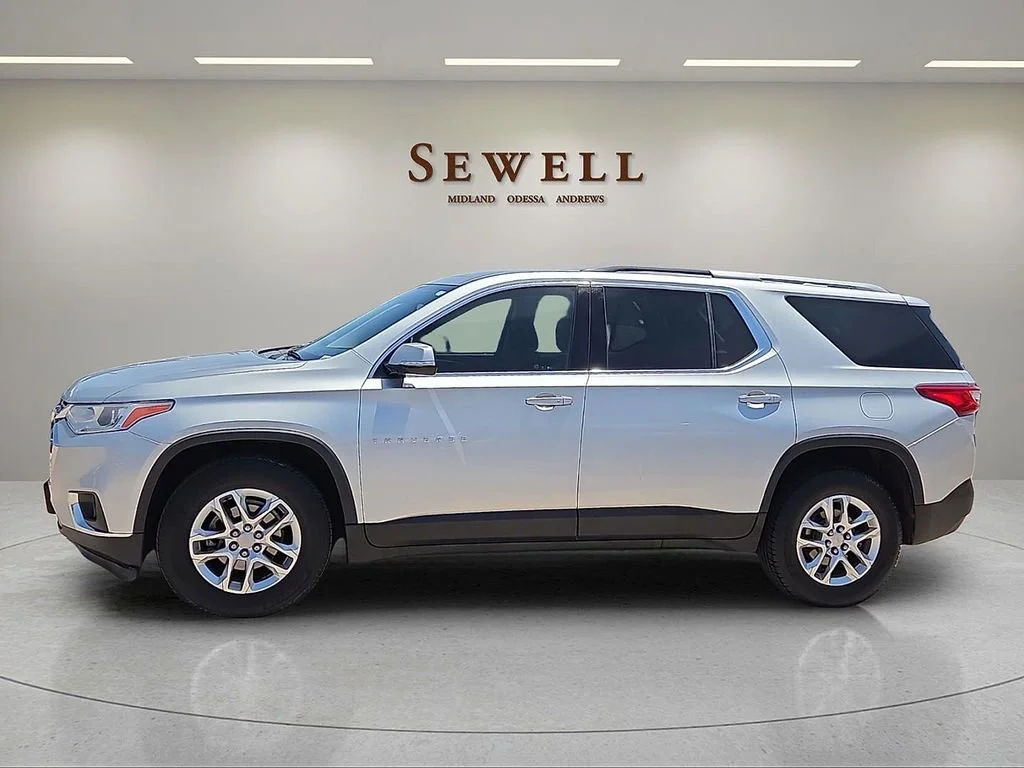 Used 2018 Chevrolet Traverse 1LT with VIN 1GNERGKW9JJ233013 for sale in Midland, TX