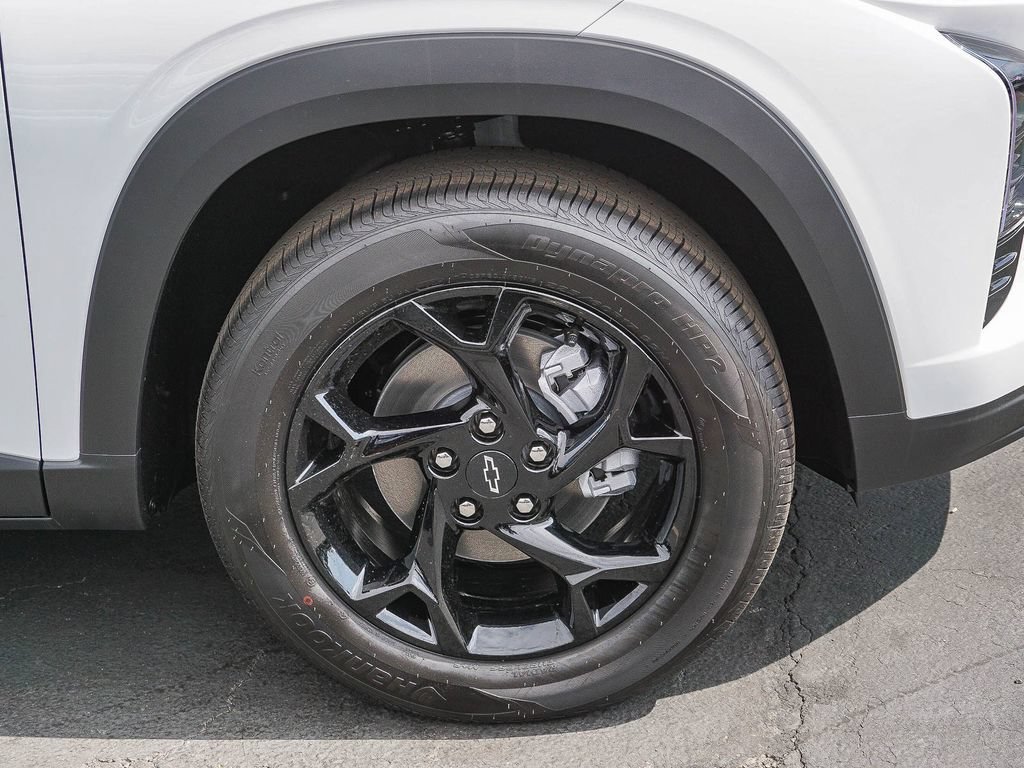 New 2026 Summit White Chevrolet LT image 9