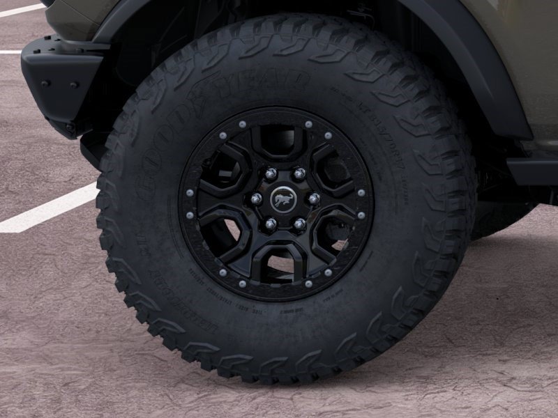 New 2026 Marsh Gray Ford Badlands image 22