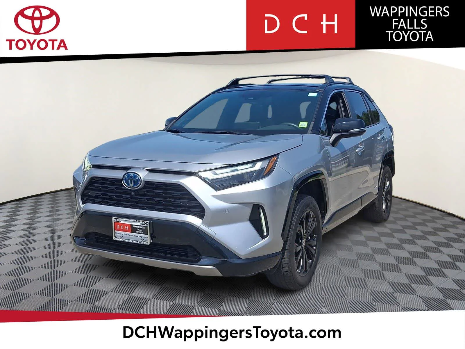 Certified Used 2022 Silver Sky Metallic/Midnight Black Metallic Toyota Hybrid XSE image 1