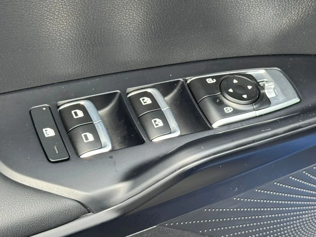Used 2022 Blue Kia GT-Line image 19