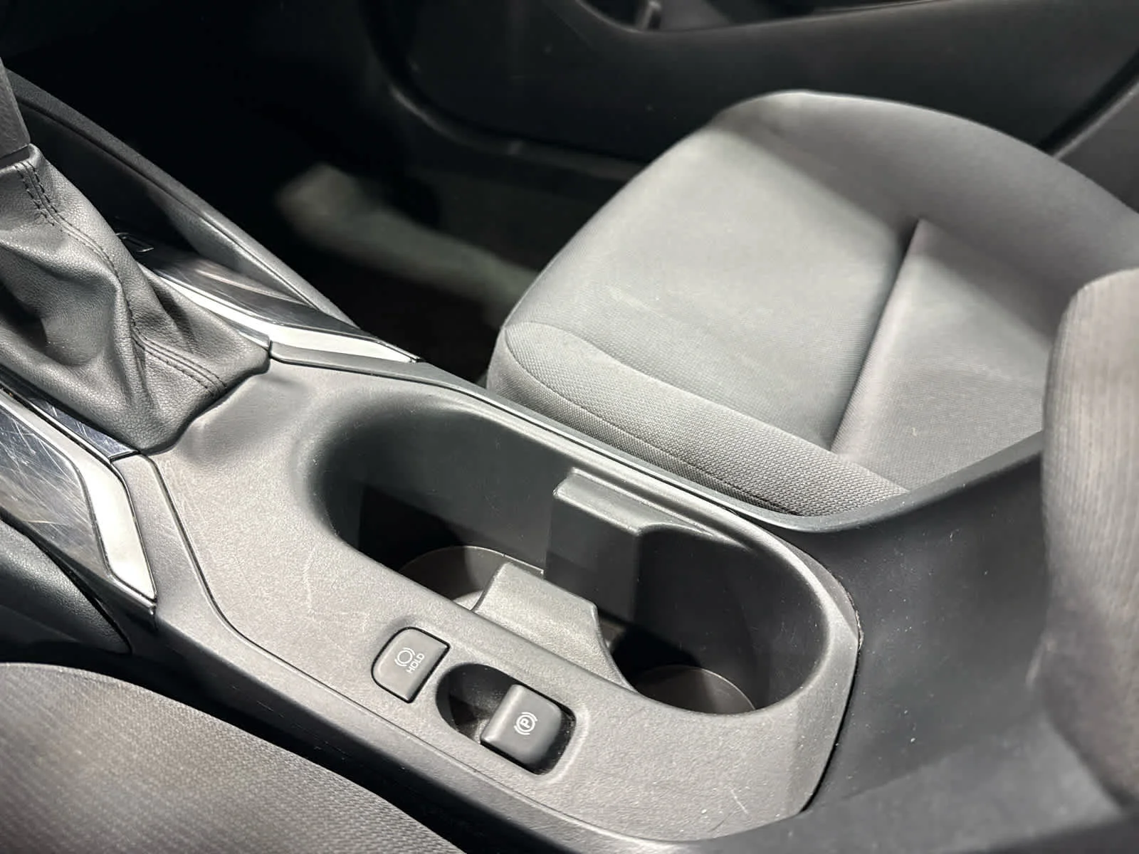 Used 2023 Gray Toyota LE image 19