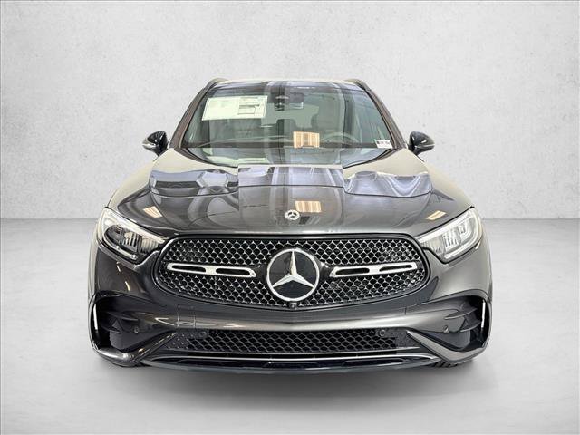 New 2026 Graphite Grey Metallic Mercedes-Benz GLC 300 image 31