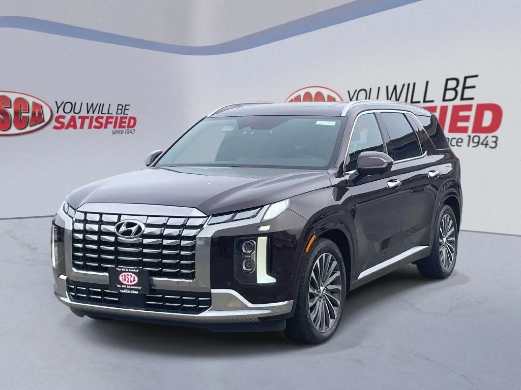 Certified Used 2023 Red Hyundai Calligraphy image 4