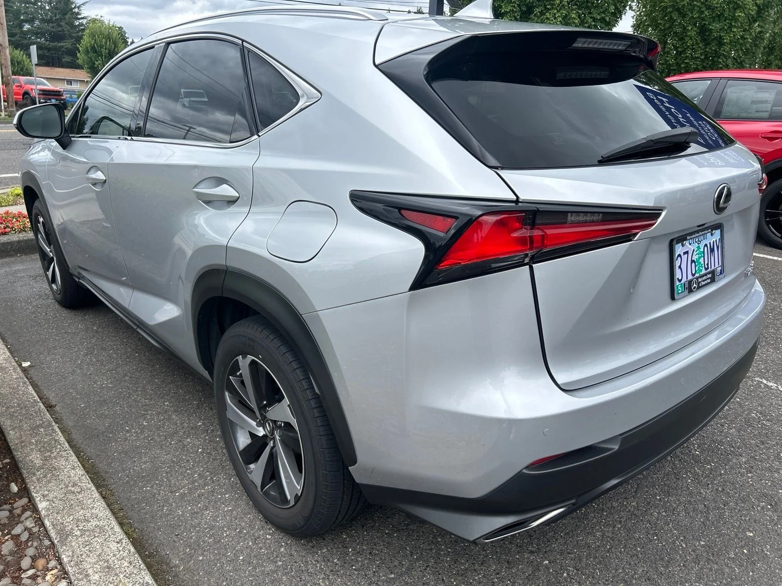 Used 2019 Silver Lining Metallic Lexus 300 Base image 7