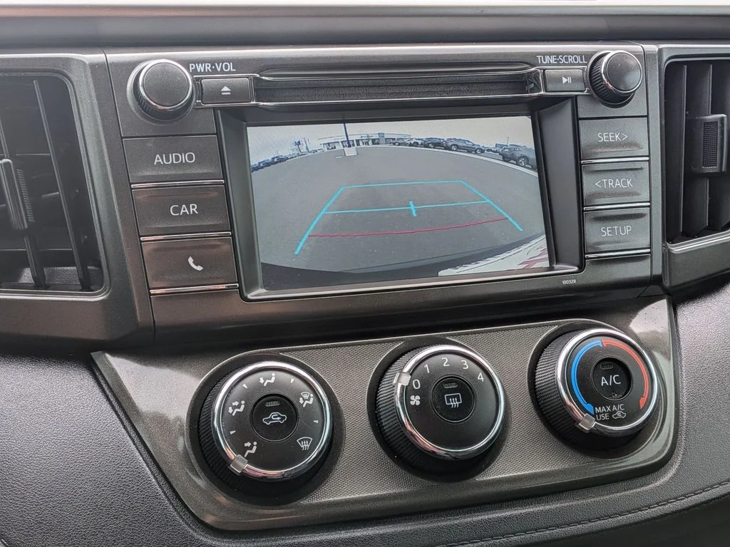 Used 2015 Black Toyota LE image 14