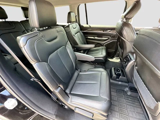 Used 2023 Black Jeep Limited image 28