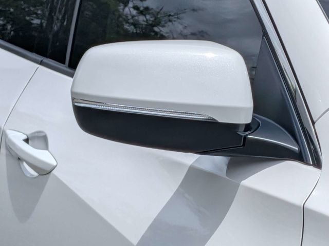 Certified Used 2026 Platinum White Pearl Acura Technology Package image 10