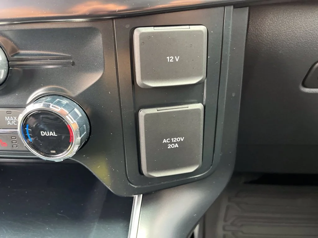 Used 2025 Green Ford Raptor image 28