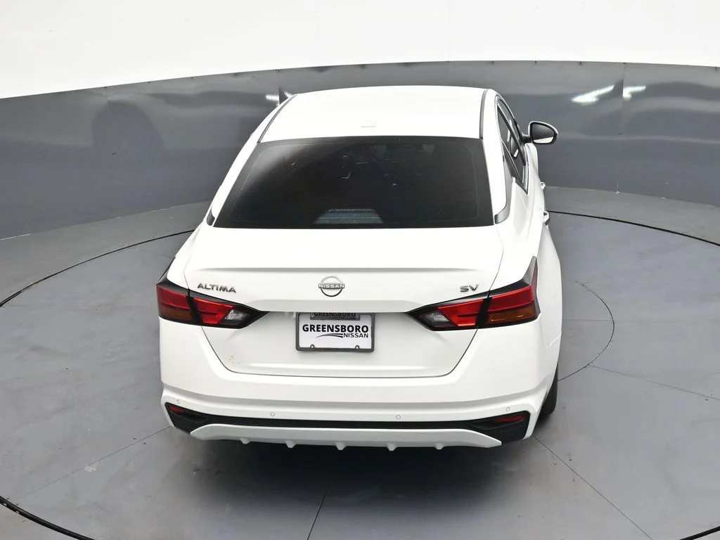 Used 2023 White Nissan 2.5 SV image 35