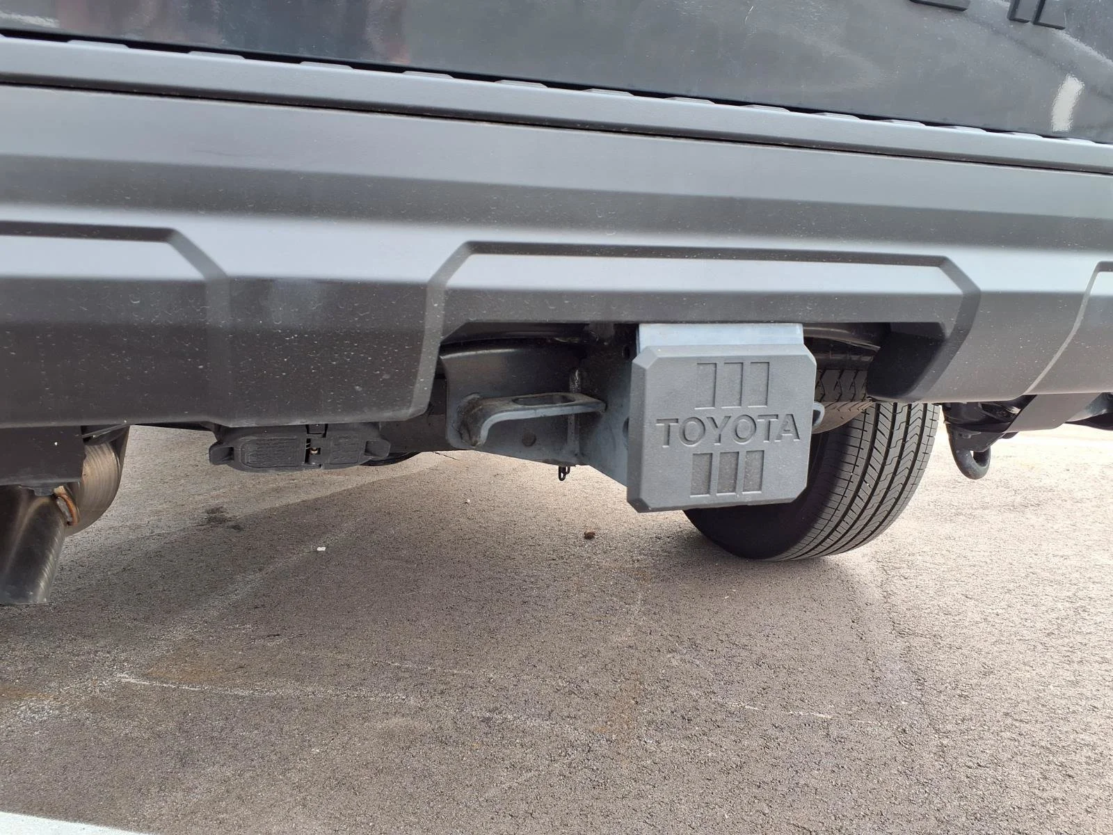 Certified Used 2025 Underground Toyota SR5 image 24