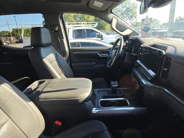 Used 2023 BLACK Chevrolet LTZ image 24